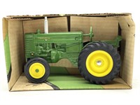 Ertl 1/16 Scale John Deere Model M Tractor