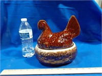 Hull Brown Drip Glaze Hen On Nest