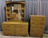 Oak Veneer Dresser & Chest of Drawers