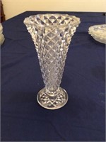 Vintage Indiana Diamond Cut vase 8 in tall