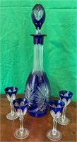 Q - CUT TO CLEAR DECANTER W/ GLASSES (K16)
