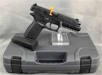 Sig Sauer P320 9mm Luger