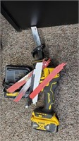 dewalt reciprocating saw WITH CHARGER- UNTESTED