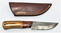 Damascus Steel Knife with Wood Handle