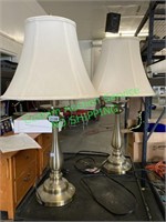 2 Lamps 27" Tall