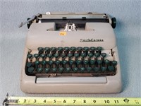 Vintage Smith- Corona Typewriter