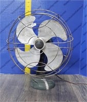 Vintage Arctic Aire Desk Fan