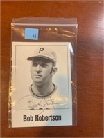 AUTOGRAPH BOB ROBERTSON   NO COA