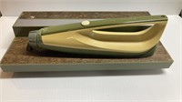 VINTAGE PHILLIPS ELECTRIC KNIFE WITH CASE