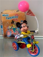 Vintage Mickey Mouse Tin Windup Toy