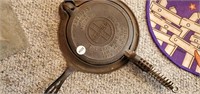 Griswold American  No. 8 Waffle Iron