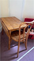 Drop Leaf Table 31x22-39x26.5 & 1 Chair Missing