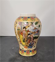 Vtg Japanese Satsuma Vase Geishas