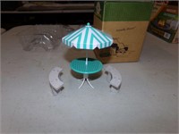 Table and benches toy