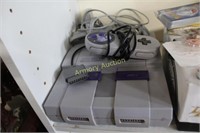 SUPER NINTENDO  GAME CONSOLE AND CONTROLLERS