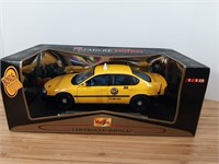 NIB Maisto Chevrolet Impala Taxi Die-Cast Car (M2)