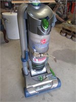 Hoover Cyclonic Cleaning System Vacuum