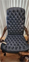 Vintage MAHOGANY QUEEN ANNE STYLE TUFTED LEATHER