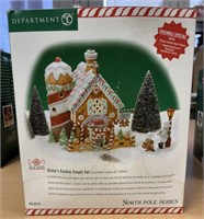 Department 56 Ginny’s cookie treats set /  In box