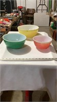 Various sized glass bowls.
