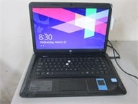 HP LAPTOP WITH CHARGER-MISSING KEYS