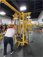 LIFE FITNESS 4 SIDED CABLE STATION