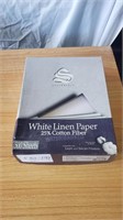(B11) white linen paper - 90% full