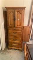 27’’X70’’ Oak armoire