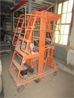 hydraulic lift 20' step ladder