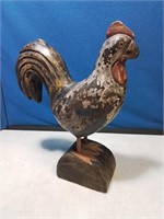 Wooden rooster 11 in tall