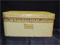 Vintage Cheinco Tin Bread Box