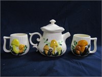 Vintage Ceramic Mushroom Teapot & 2 Mugs