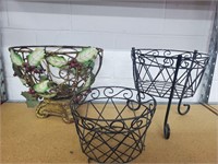 Wire flower basket lot