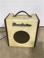 Working Danelectro small guitar amp Nifty Seventy
