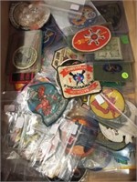 GROUP OF VIETNAM AND WWII PATCHES