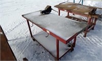 Work Bench With Vise
