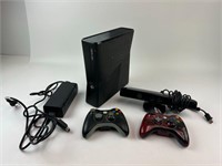 XBOX 360 S Console & Controllers
