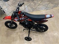 70CC MOTOR CYCLE PIT BIKE WITH TRAINING WHEELS