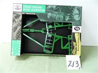 John Deere Disk Harrow 1/8 Scale (NIB)