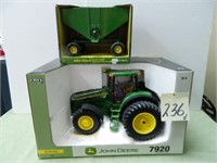 John Deere 7920 Tractor Coll. Ed. (NIB) &