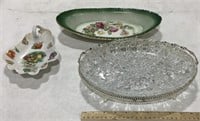 Misc lot w/ decorative glass dish