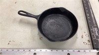 Wagner 8 inch cast iron pan