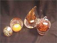 Four crystal paperweights, 2 1/2" to 6 1/4": one