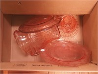 Miscellaneous pink Depression glass, mostly