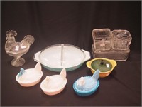 Kitchen items including a Pyrex