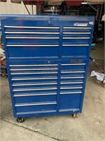 Cornwell 22 drawer tool box with keys