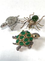 (2) Turtle Brooches & A Spider Brooch, (1) 925