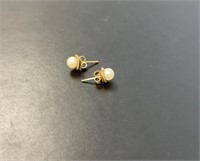14 KT Pearl Stud Earrings