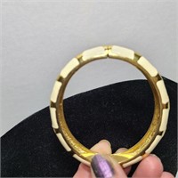 Premier Designs Enamel Gold Tone Bracelet