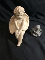 Pottery of Sitting Angels